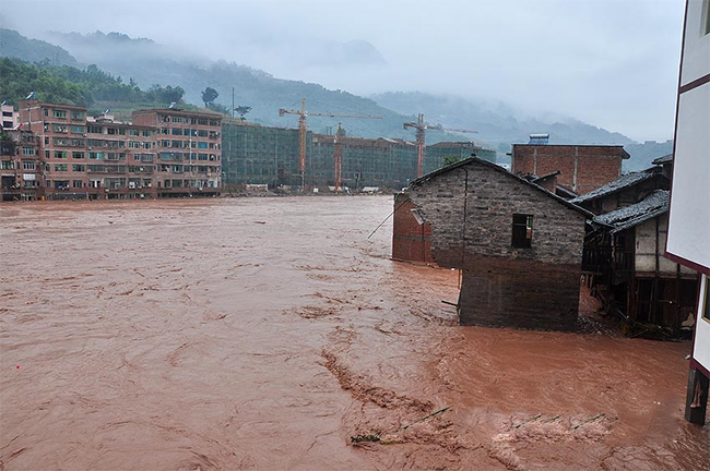 樹脂瓦廠家坤寶建材提醒您:洪水泡過的房屋需體檢才能入駐
