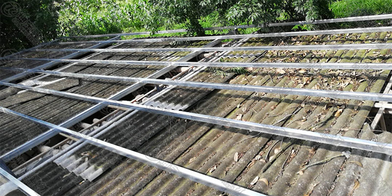 水泥瓦上蓋樹脂瓦 水泥瓦上蓋樹脂瓦