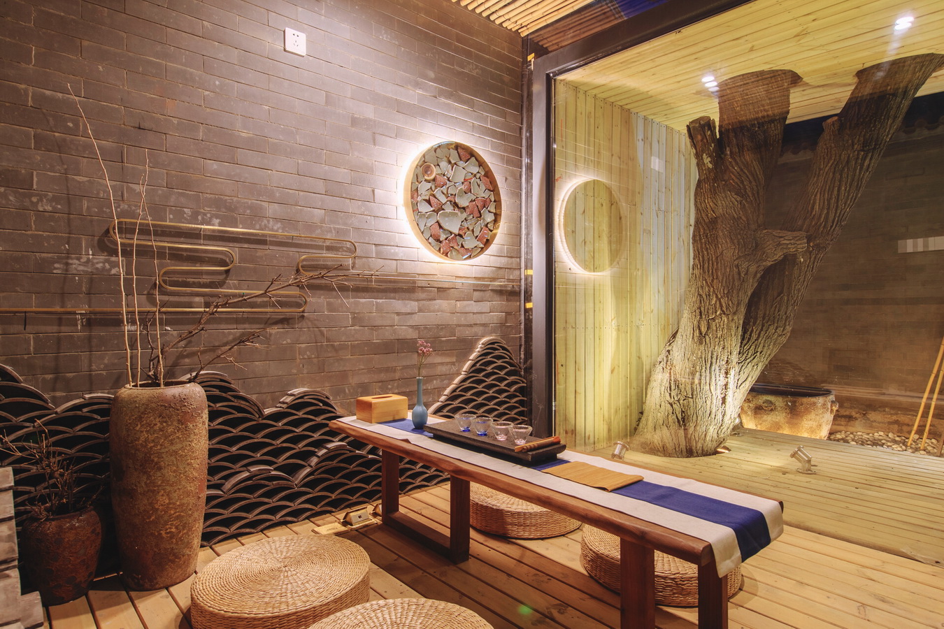 1550652257864792.jpg 調整大小 24_茶室內景02-許小東.jpg