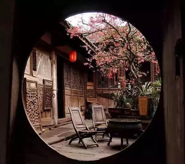 這樣的院子,只有中國人駕馭得了它!