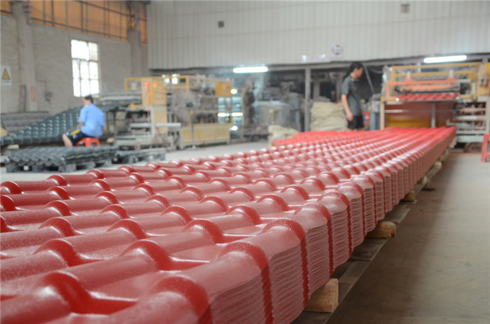 一條小型樹脂瓦廠生產(chǎn)線_開下來大概要多少錢? 一條小型樹脂瓦廠生產(chǎn)線_開下來大概要多少錢?